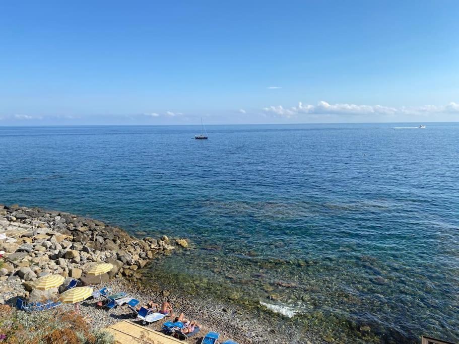 Appartamento Incantevole In Piazza Bresca, Sanremo Ngoại thất bức ảnh